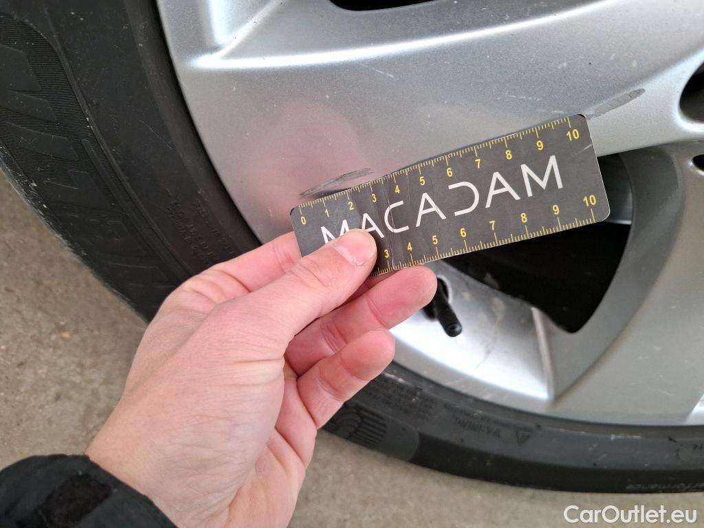  Mercedes  V-Klasse Classe V Long / 2019 / 5P / monospace V 250 d LG Avantgarde (Ex 036L) / SUR PARC #22