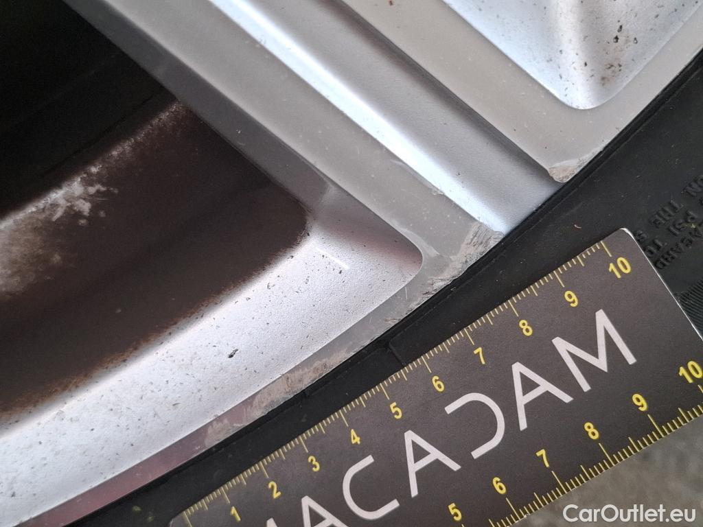  Volvo  XC90 VOLVO  / 2014 / 5P / SUV &D5 AWD AdBlue 235 Geartro 8 Inscrip Luxe #80