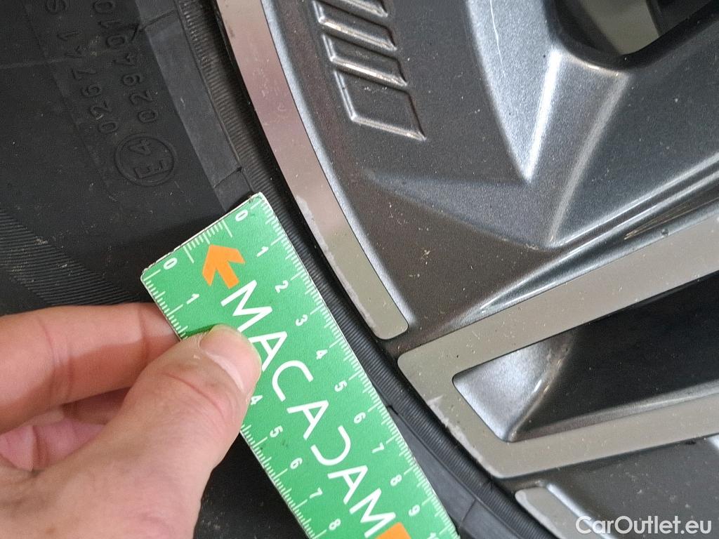  Mercedes  G-Klasee MERCEDES-BENZ GLE / 2019 / 5P / SUV GLE 350 e 4MATIC AMG Line #6