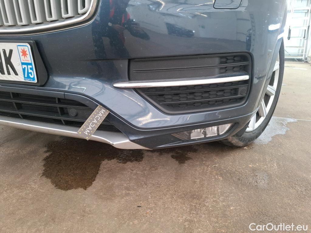  Volvo  XC90 VOLVO  / 2014 / 5P / SUV &D5 AWD AdBlue 235 Geartro 8 Inscrip Luxe #105