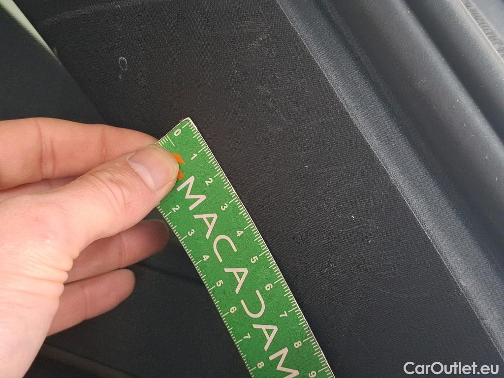  Mercedes  G-Klasee MERCEDES-BENZ GLE / 2019 / 5P / SUV GLE 350 e 4MATIC AMG Line #64