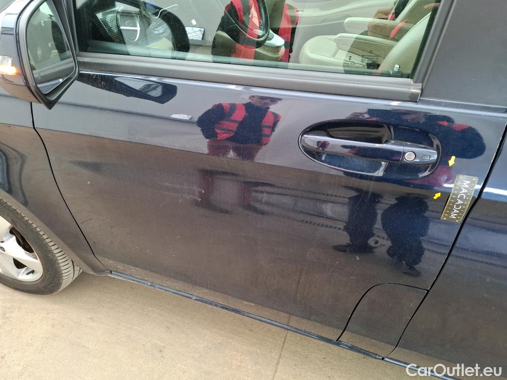  Mercedes  V-Klasse Classe V Long / 2019 / 5P / monospace V 250 d LG Avantgarde (Ex 036L) / SUR PARC #63