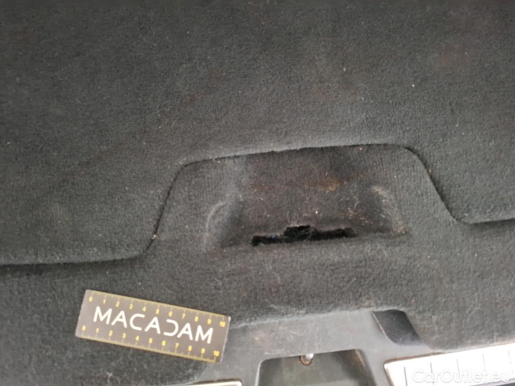  Volvo  XC90 VOLVO  / 2014 / 5P / SUV &D5 AWD AdBlue 235 Geartro 8 Inscrip Luxe #8