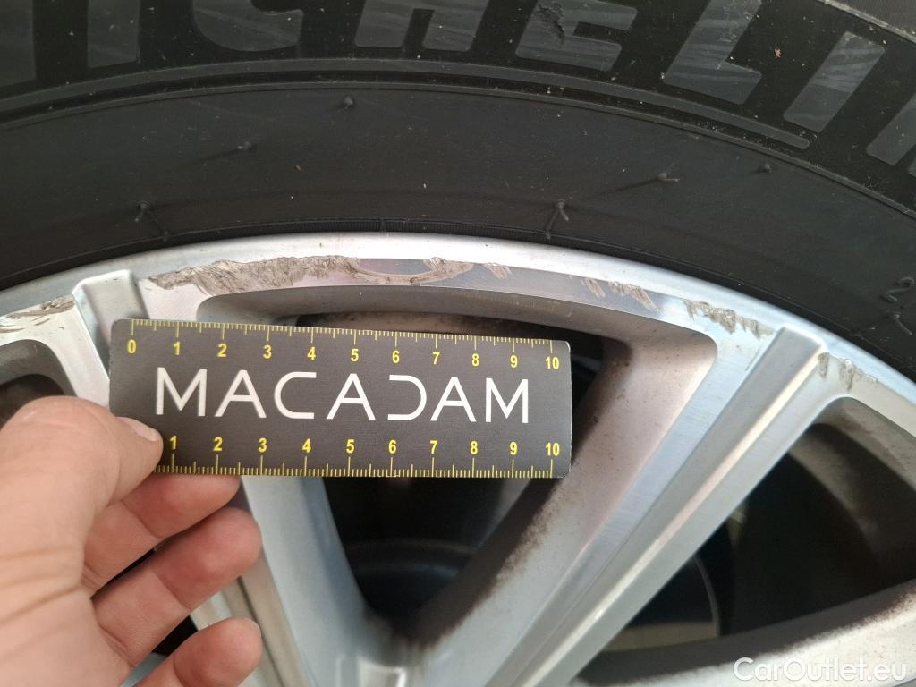  Volvo  XC90 VOLVO  / 2014 / 5P / SUV &D5 AWD AdBlue 235 Geartro 8 Inscrip Luxe #55