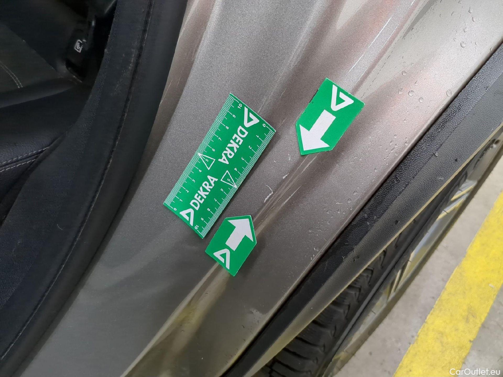  Mercedes  G-Klasee MERCEDES-BENZ GLC Coupe / 2019 / 5P / Coupé GLC 300 e Business Line 4Matic #1