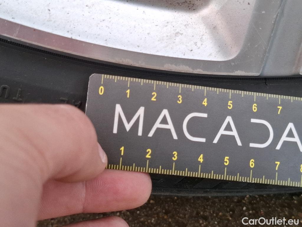  Volvo  XC90 VOLVO  / 2014 / 5P / SUV &D5 AWD AdBlue 235 Geartro 8 Inscrip Luxe #78