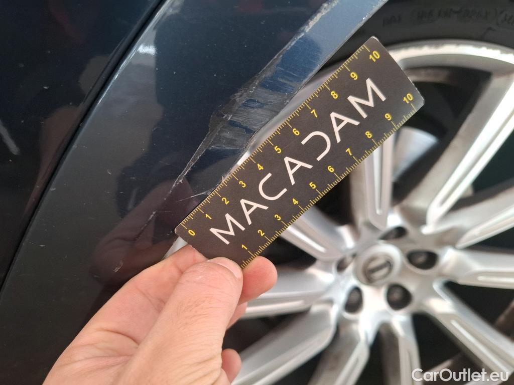  Volvo  XC90 VOLVO  / 2014 / 5P / SUV &D5 AWD AdBlue 235 Geartro 8 Inscrip Luxe #101