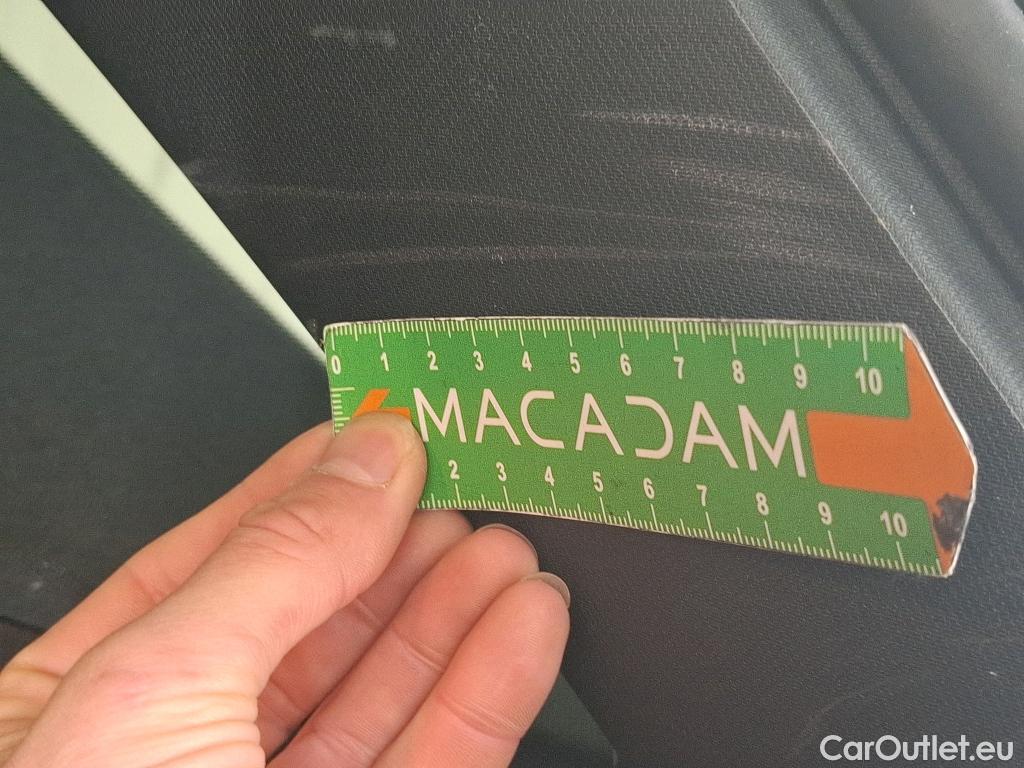  Mercedes  G-Klasee MERCEDES-BENZ GLE / 2019 / 5P / SUV GLE 350 e 4MATIC AMG Line #63