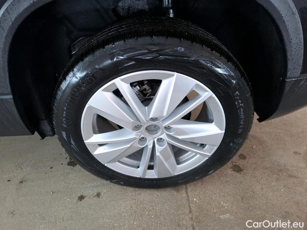  Skoda  Karoq  Selection 2.0 TDI 150CV BVA7 6E #8