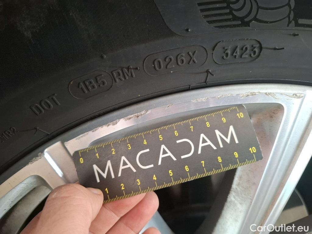  Volvo  XC90 VOLVO  / 2014 / 5P / SUV &D5 AWD AdBlue 235 Geartro 8 Inscrip Luxe #53