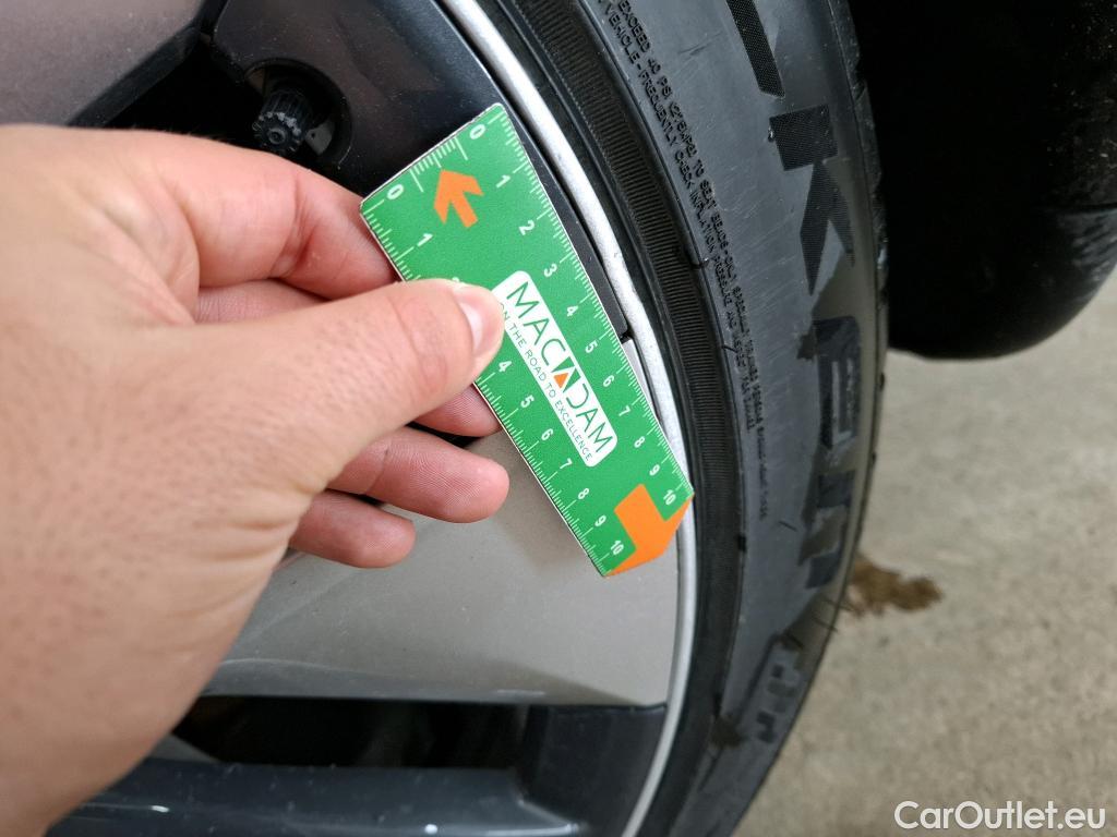  Tesla  Model Y TESLA  / 2020 / 5P / SUV Long Range Dual Motor AWD #10