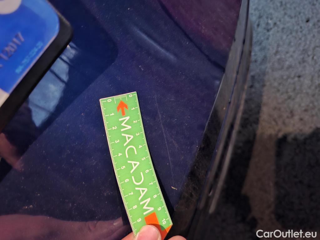  Tesla  Model Y TESLA  / 2020 / 5P / SUV Long Range Dual Motor AWD #30