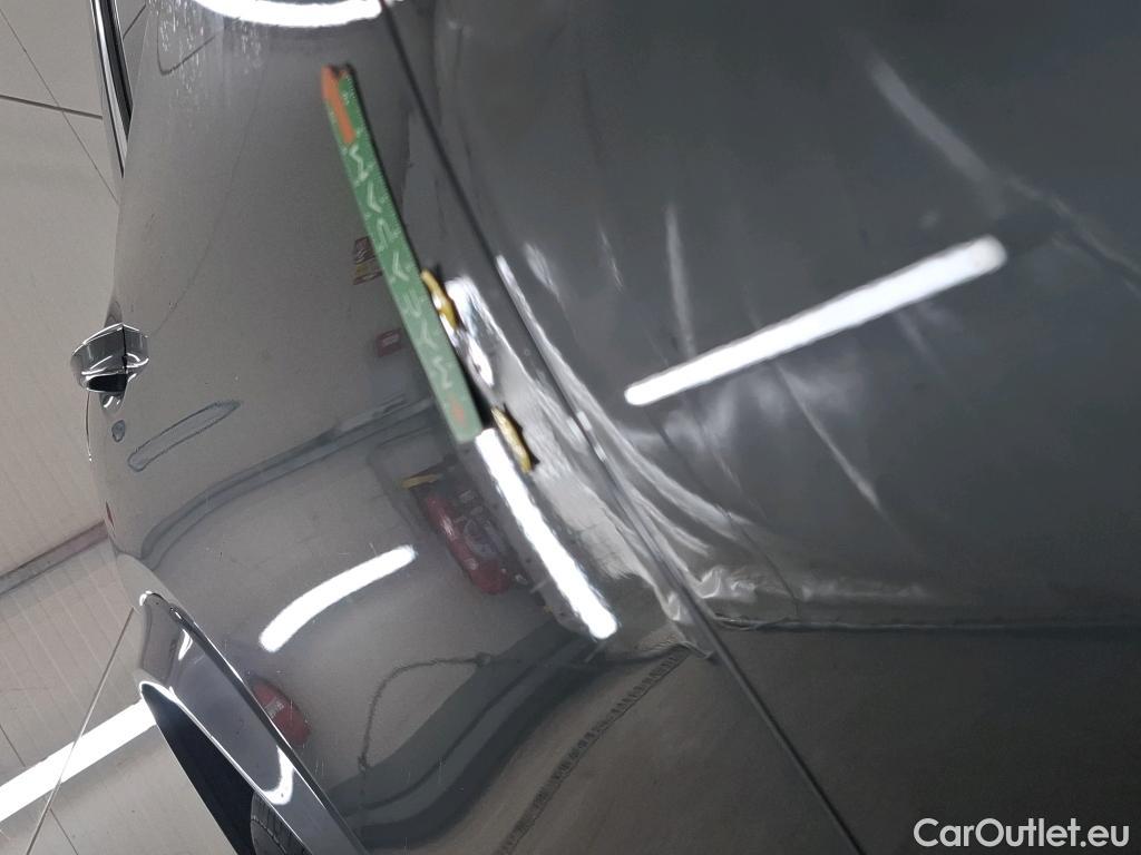  Mercedes  G-Klasee MERCEDES-BENZ GLE / 2019 / 5P / SUV GLE 350 e 4MATIC AMG Line #74