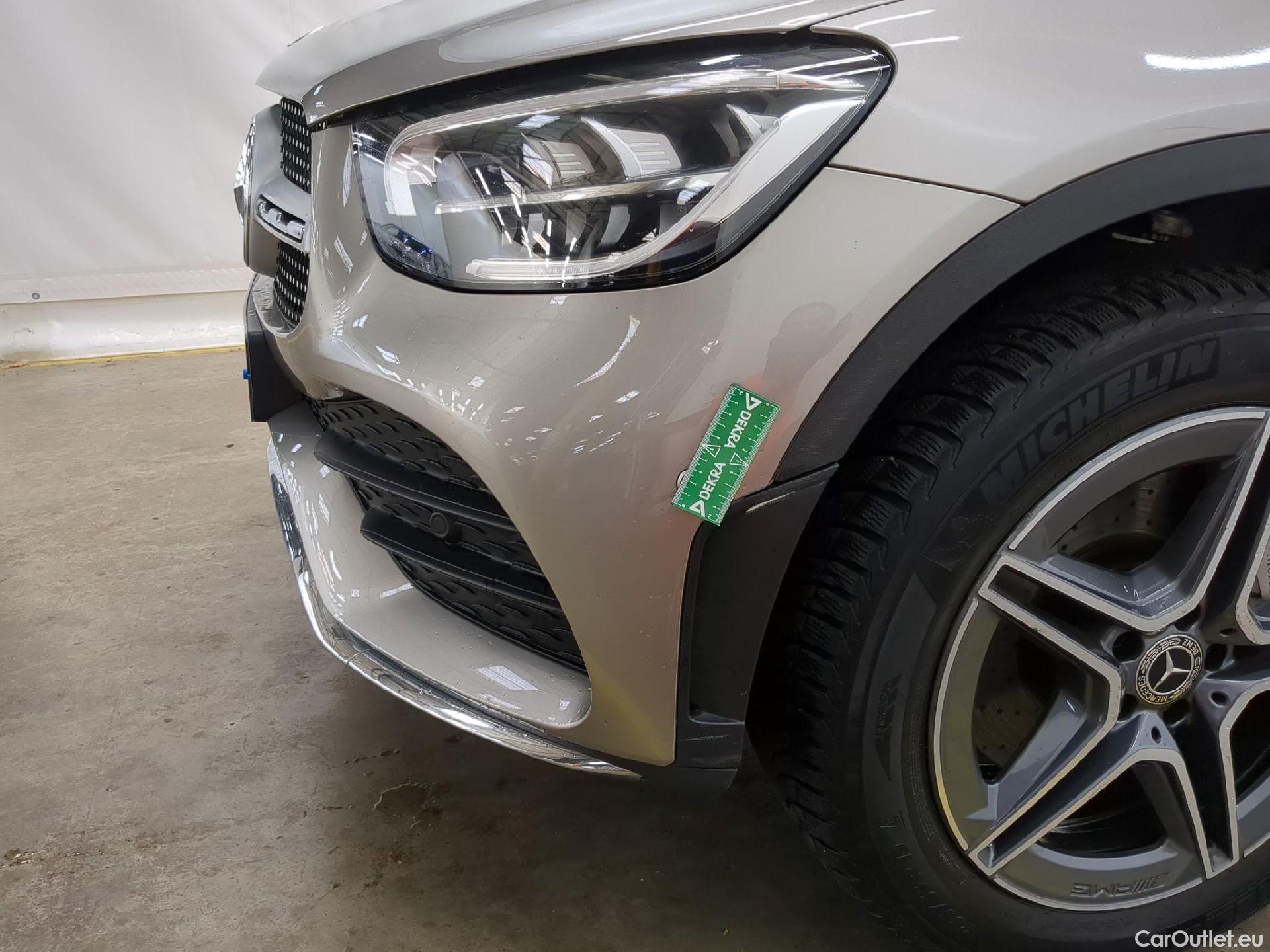  Mercedes  G-Klasee MERCEDES-BENZ GLC Coupe / 2019 / 5P / Coupé GLC 300 e Business Line 4Matic #12