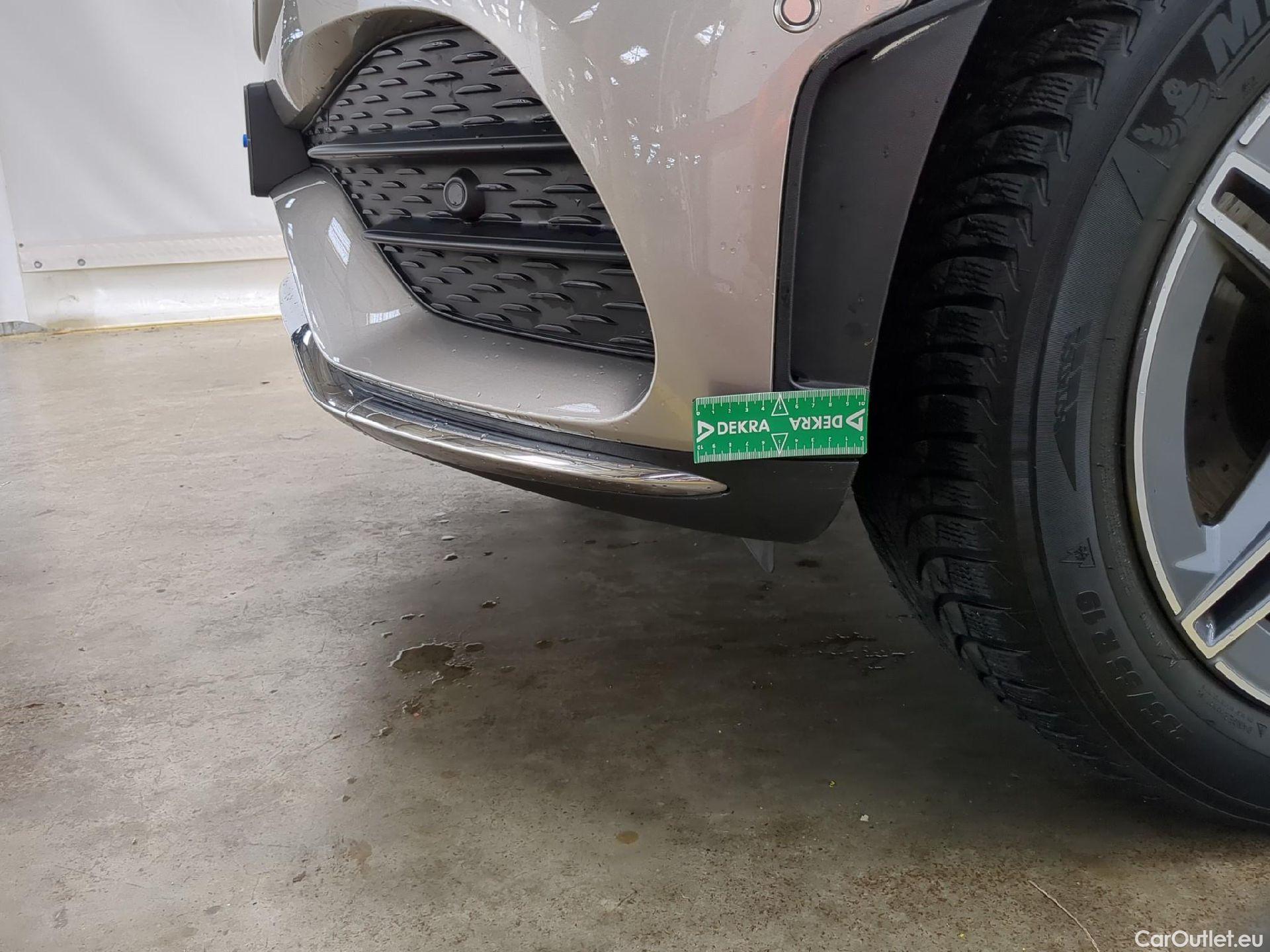  Mercedes  G-Klasee MERCEDES-BENZ GLC Coupe / 2019 / 5P / Coupé GLC 300 e Business Line 4Matic #17