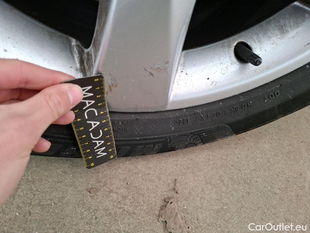  Mercedes  V-Klasse Classe V Long / 2019 / 5P / monospace V 250 d LG Avantgarde (Ex 036L) / SUR PARC #59