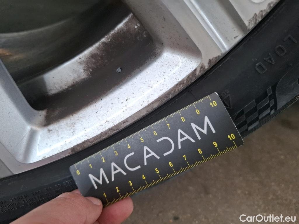  Volvo  XC90 VOLVO  / 2014 / 5P / SUV &D5 AWD AdBlue 235 Geartro 8 Inscrip Luxe #62