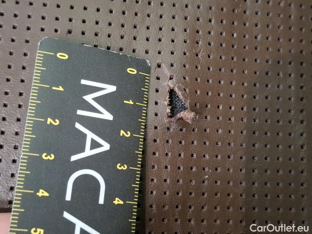  Volvo  XC90 VOLVO  / 2014 / 5P / SUV &D5 AWD AdBlue 235 Geartro 8 Inscrip Luxe #3