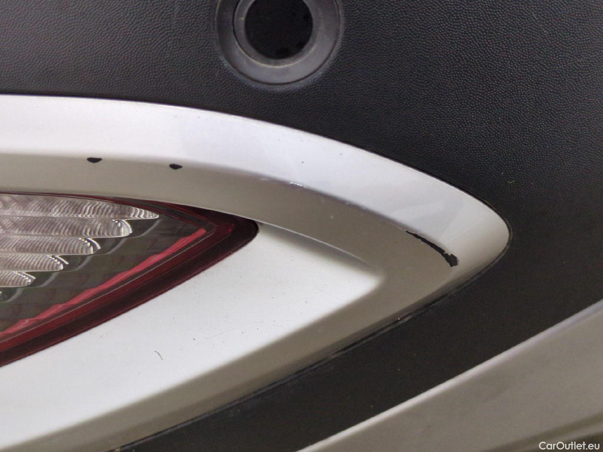  KIA  Sportage KIA  / 2021 / 5P / SUV 1.6 T-GDI 265 PHEV AUTO 4WD ACTIVE #9