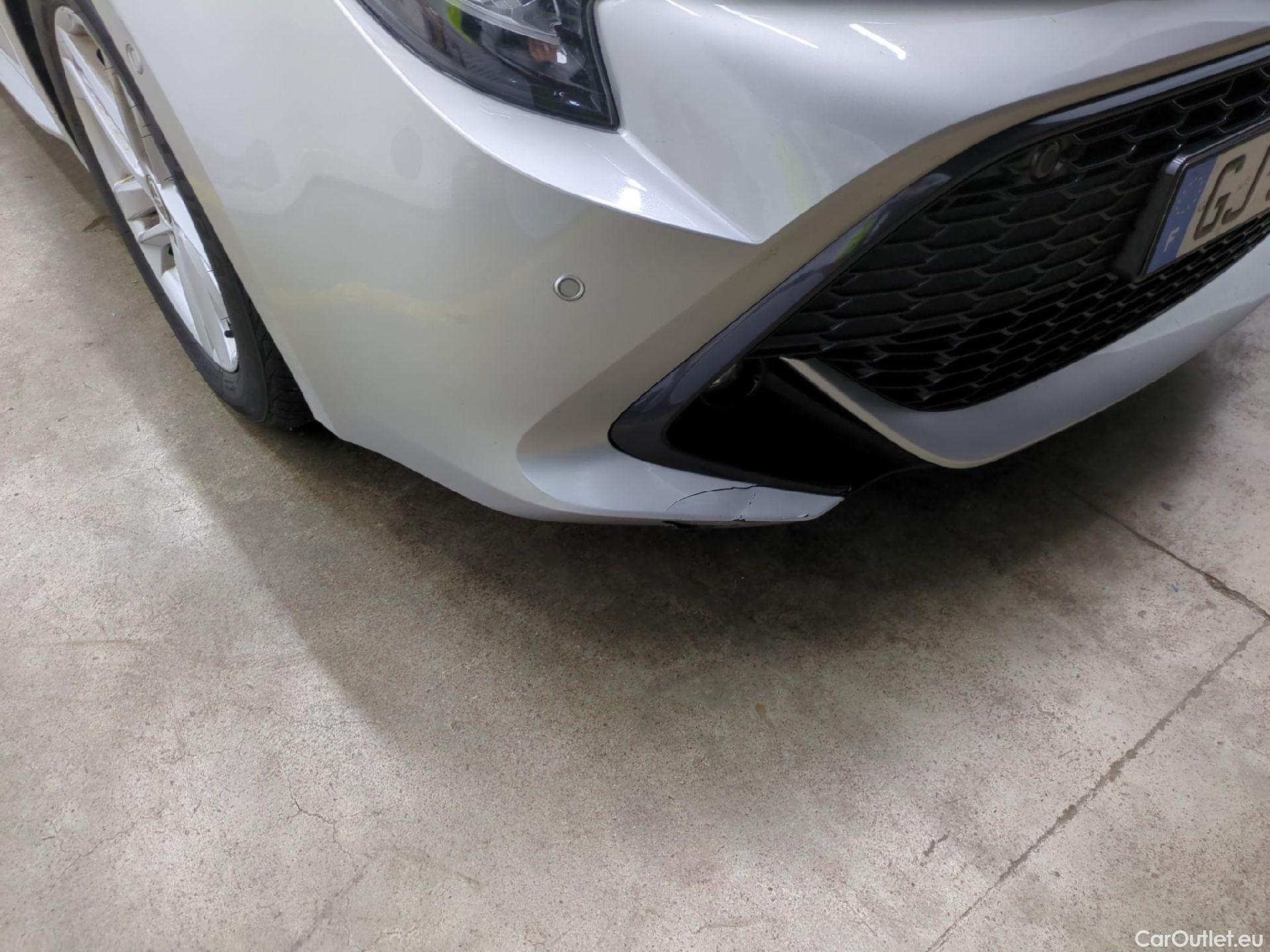  Toyota  Corolla TOYOTA  Touring Sports / 2018 / 5P / Break Hybride 122h Dynamic Business Beyond Zer #21