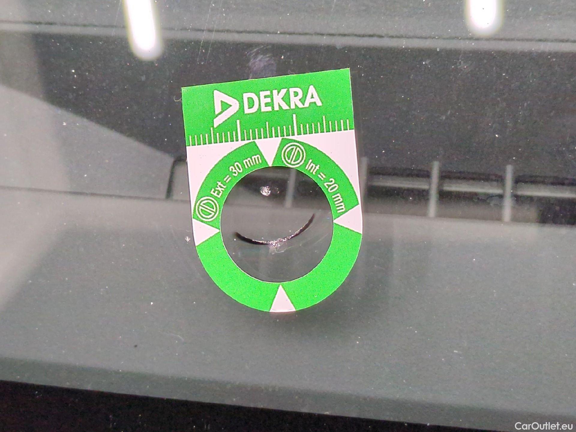  Toyota  Corolla TOYOTA  Touring Sports / 2018 / 5P / Break Hybride 122h Dynamic Business Beyond Zer #2