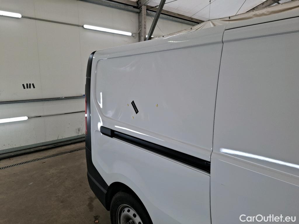  Renault  Trafic  III Fourgon L2H1 3T Confort 2.0 dCi 130CV BVM6 E6d #1