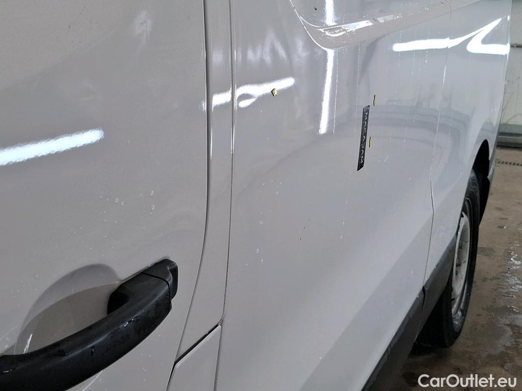  Renault  Trafic  III Fourgon L2H1 3T Confort 2.0 dCi 130CV BVM6 E6d #9