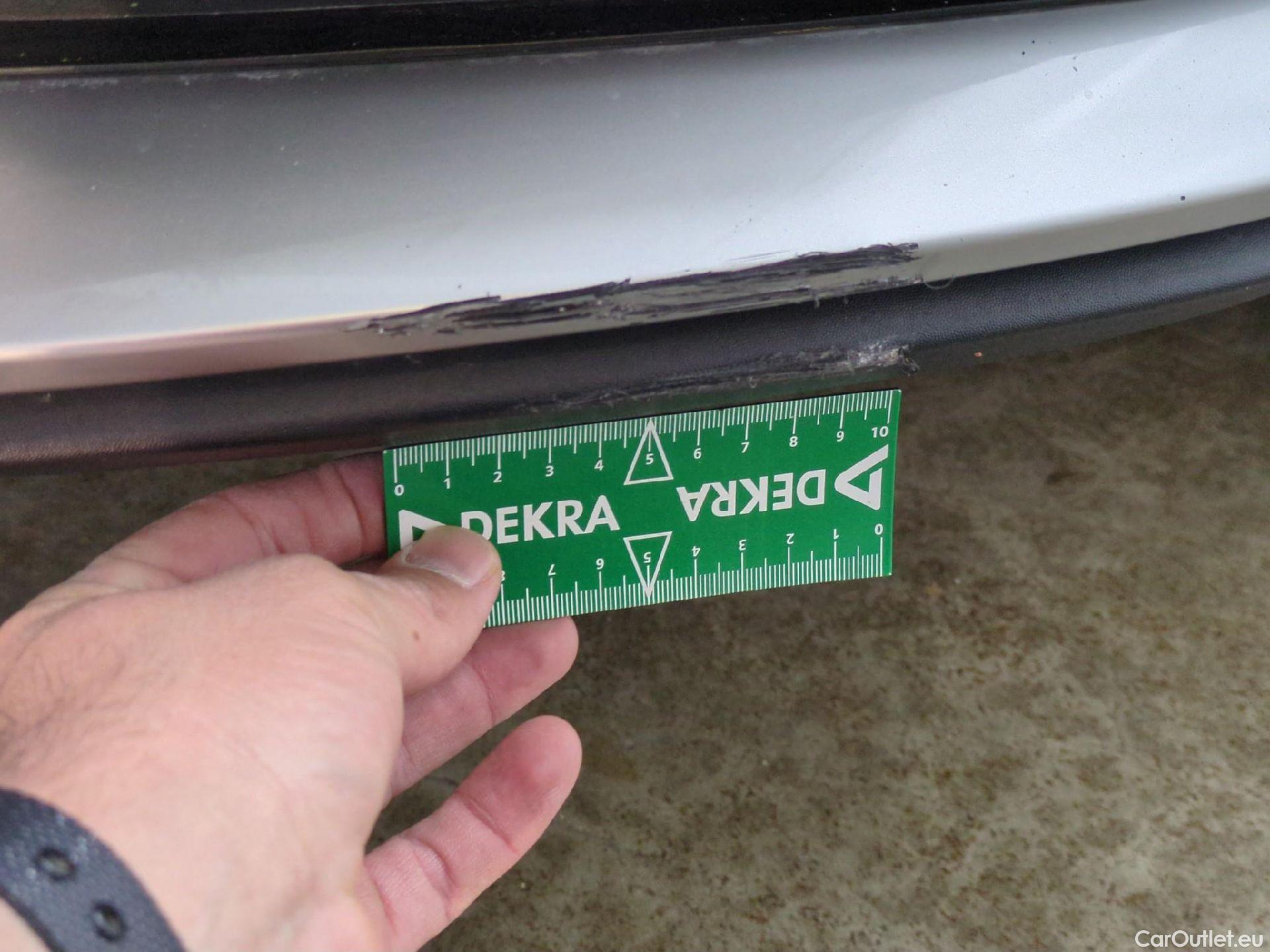  KIA  Sportage KIA  / 2021 / 5P / SUV 1.6 T-GDI 265 PHEV AUTO 4WD ACTIVE #5