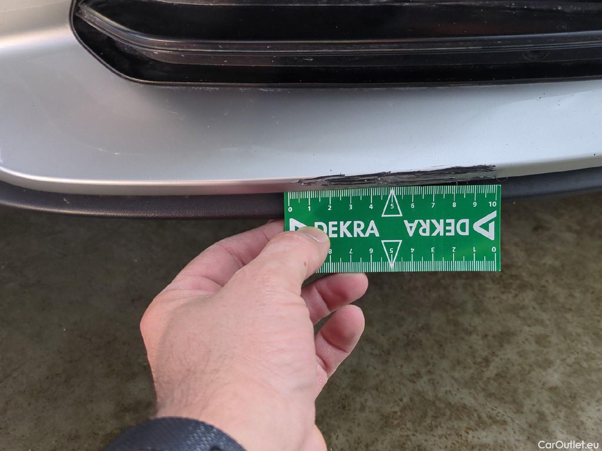  KIA  Sportage KIA  / 2021 / 5P / SUV 1.6 T-GDI 265 PHEV AUTO 4WD ACTIVE #4