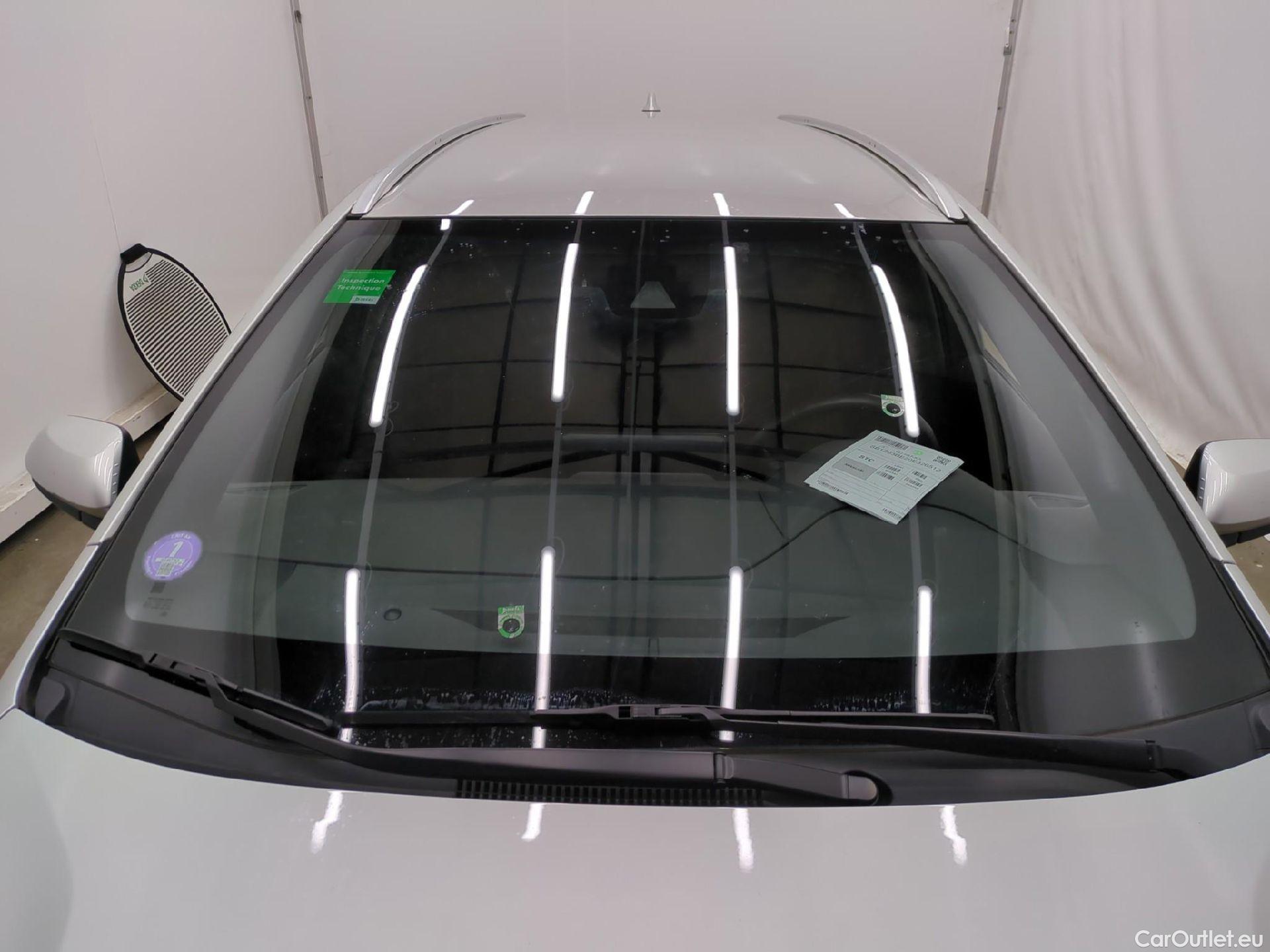  Toyota  Corolla TOYOTA  Touring Sports / 2018 / 5P / Break Hybride 122h Dynamic Business Beyond Zer #1