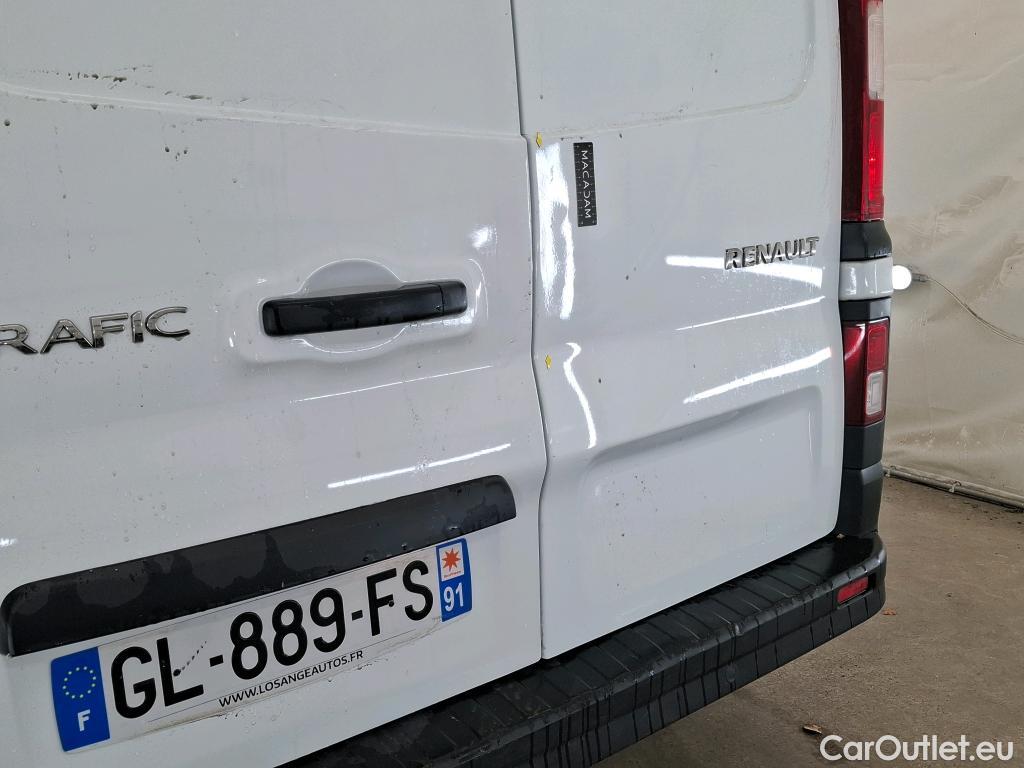  Renault  Trafic  III Fourgon L2H1 3T Confort 2.0 dCi 130CV BVM6 E6d #15