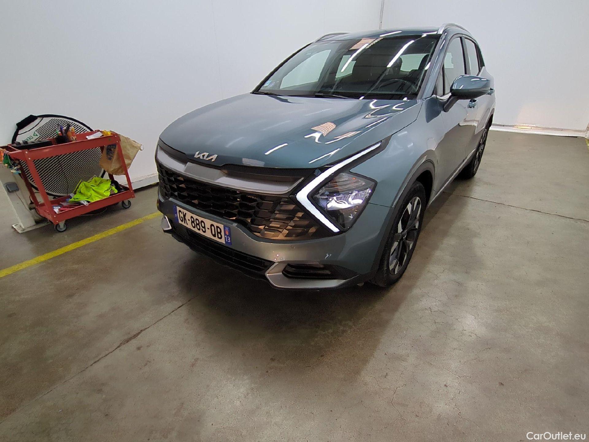  KIA  Sportage KIA  / 2021 / 5P / SUV 1.6 T-GDI 265 PHEV AUTO 4WD ACTIVE #1