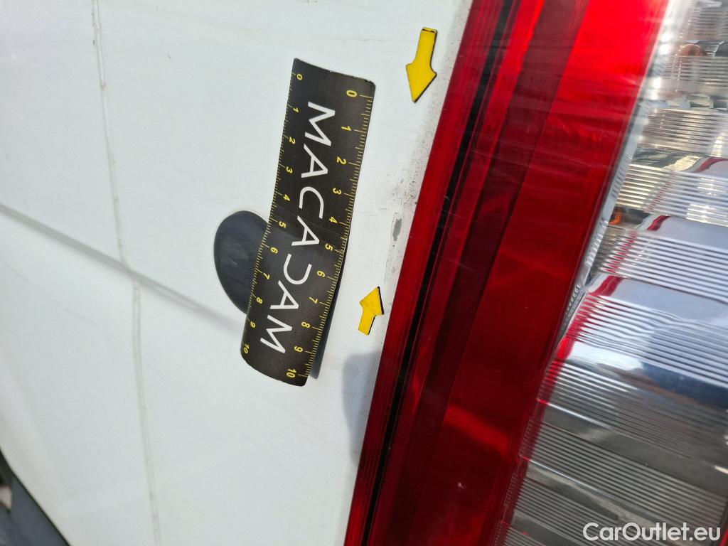  Renault  Master  III Fourgon L3H2 3 5 Grand Confort dCi 135CV BVM6 7 Sieges E6dT #36