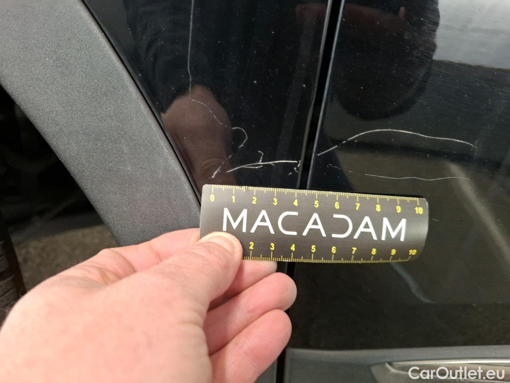  Renault  Kadjar RENAULT  / 2018 / 5P / Crossover Business TCe 140 FAP #9