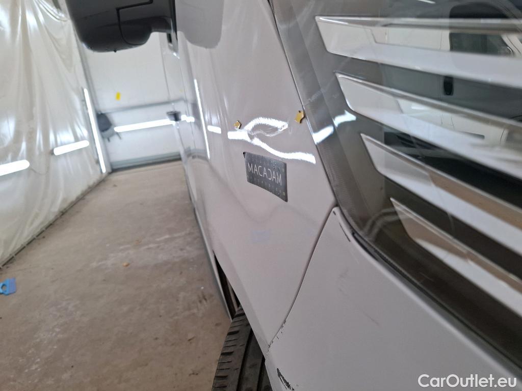  Renault  Trafic  III Fourgon L2H1 3T Confort 2.0 dCi 130CV BVM6 E6d #36