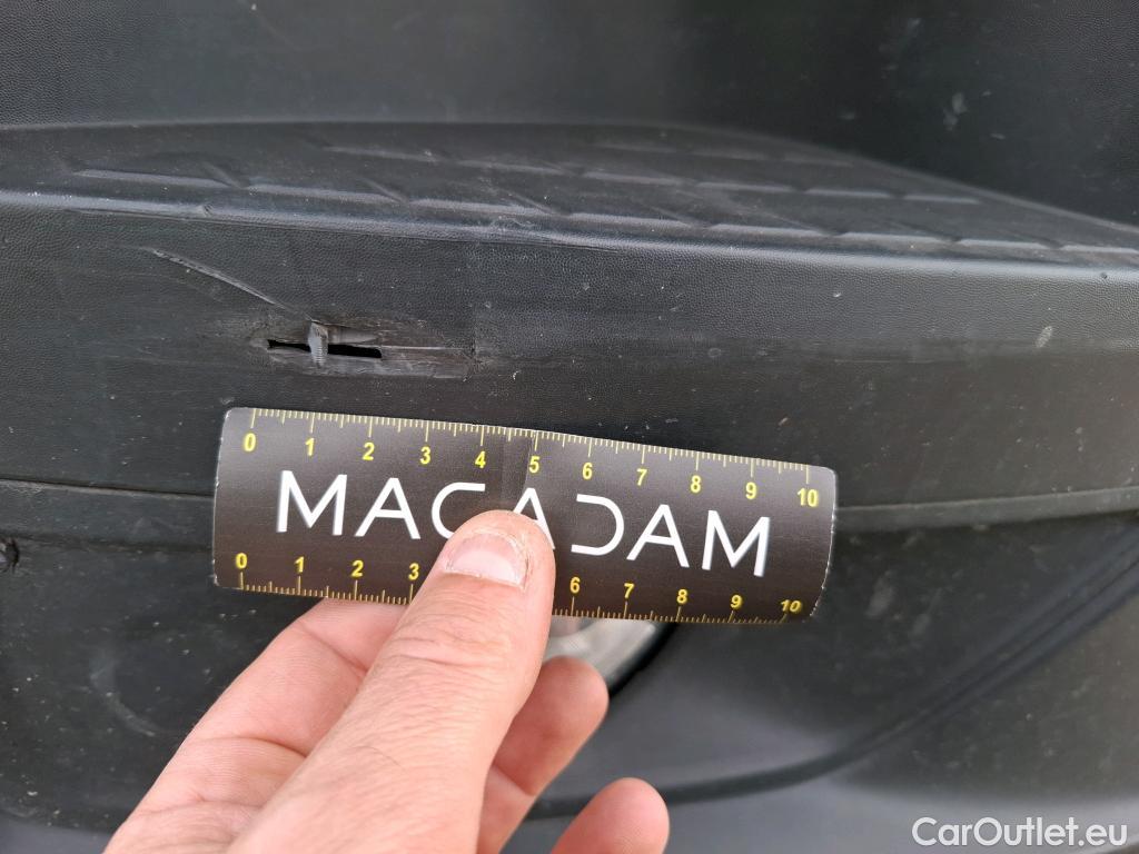  Renault  Master  III Fourgon L3H2 3 5 Grand Confort dCi 135CV BVM6 7 Sieges E6dT #23