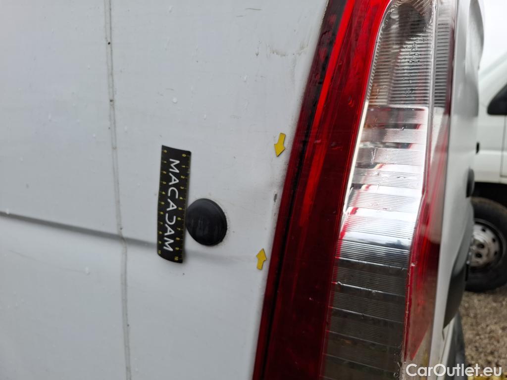  Renault  Master  III Fourgon L3H2 3 5 Grand Confort dCi 135CV BVM6 7 Sieges E6dT #39