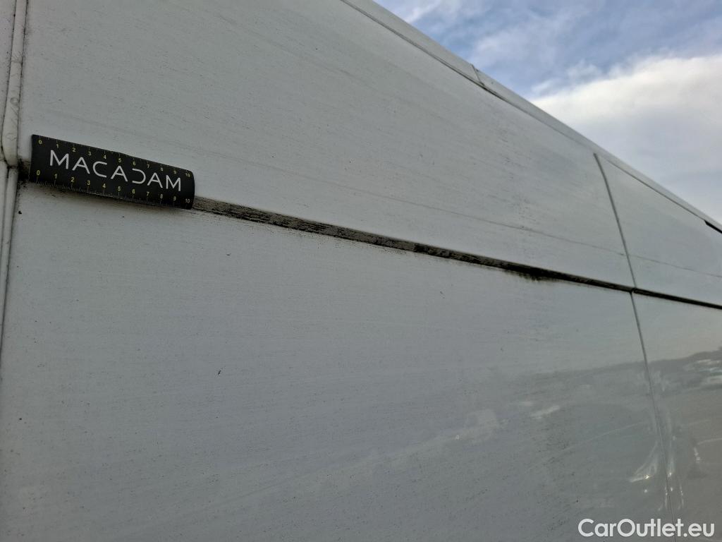  Renault  Master  III Fourgon L3H2 3 5 Grand Confort dCi 135CV BVM6 7 Sieges E6dT #7