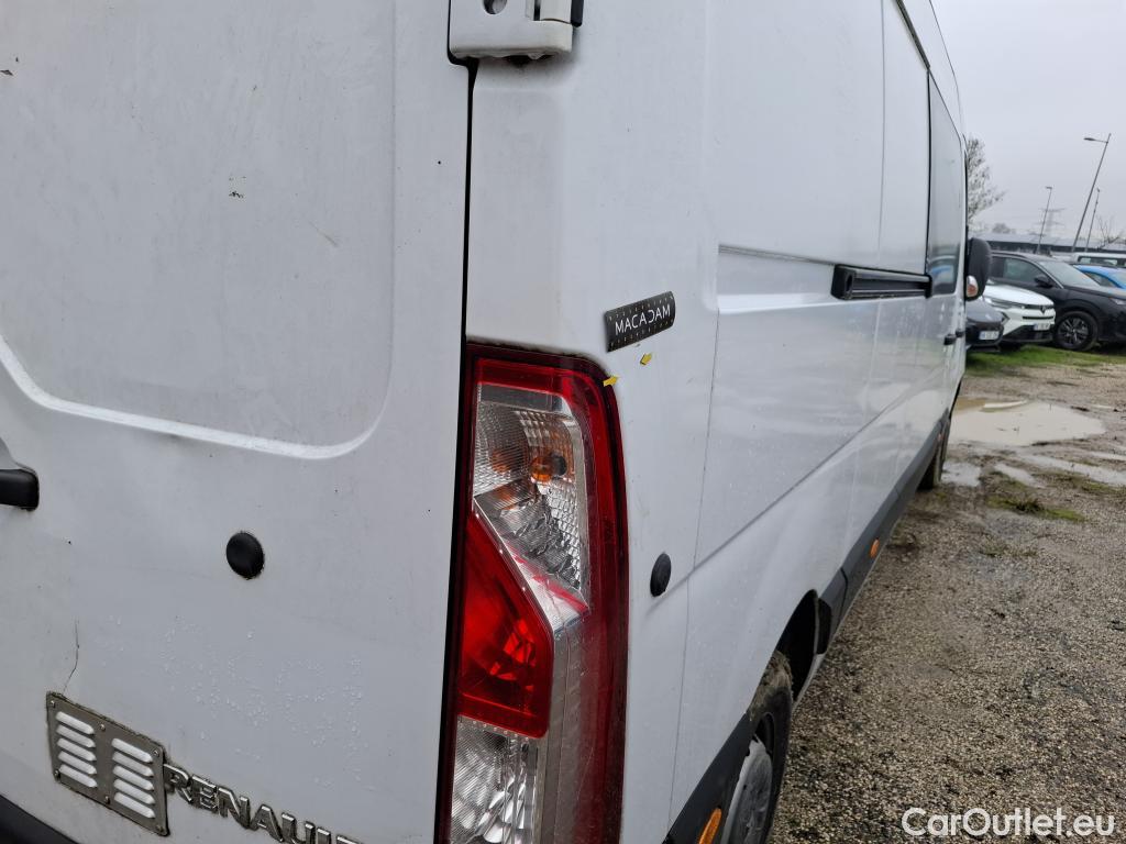  Renault  Master  III Fourgon L3H2 3 5 Grand Confort dCi 135CV BVM6 7 Sieges E6dT #76