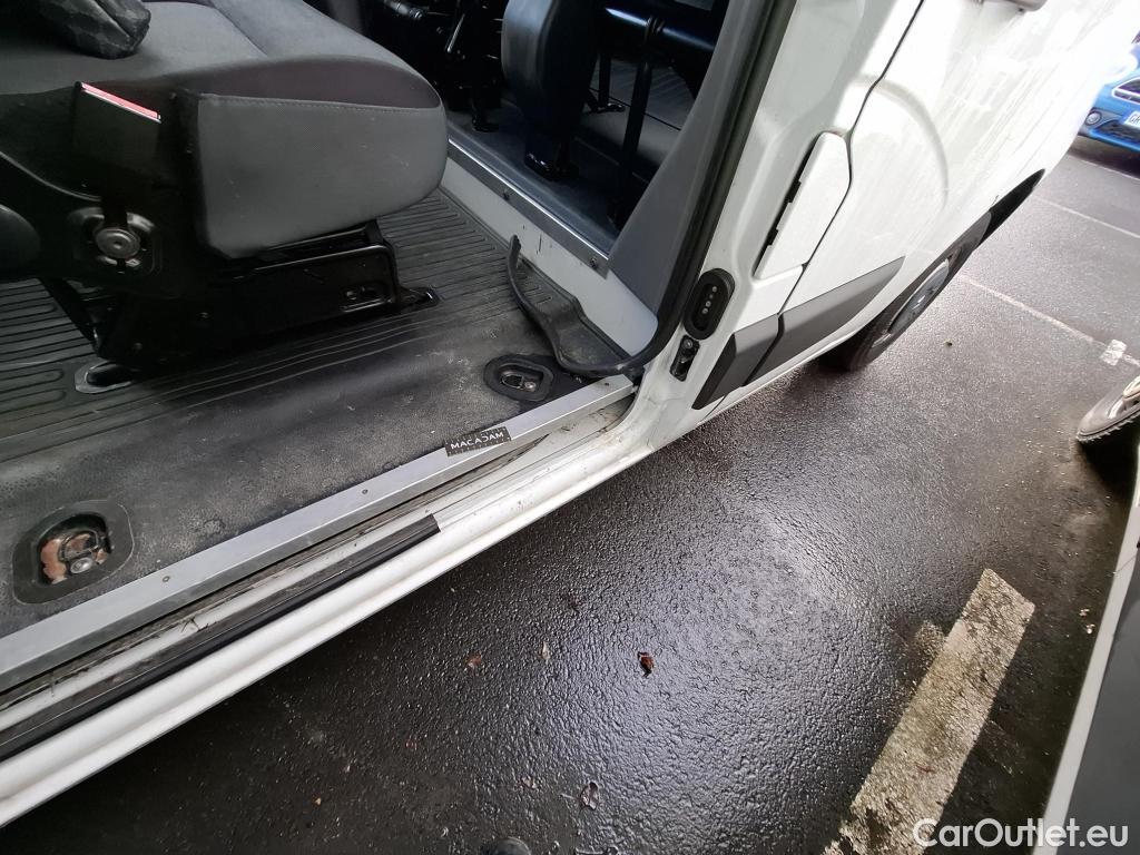  Renault  Master RENAULT  4p Combi Combi L1H1 dCi 110 S&S Euro6 #22