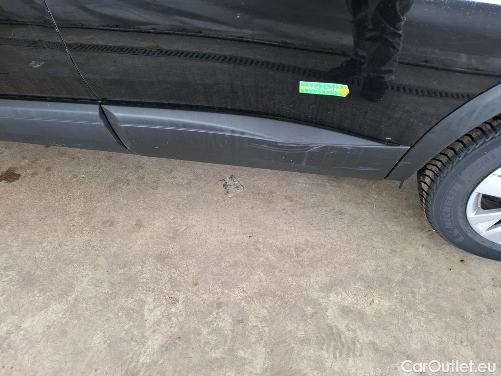  Peugeot  5008  Active Pack 1.2 PureTech 130CV BVA8 7 Sieges E6d #33