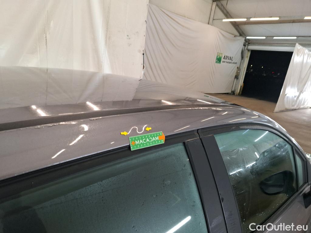  Renault  Captur  Business 0.9 TCe 90CV BVM5 E6 #10