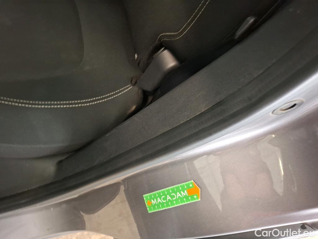  Renault  Captur  Business 0.9 TCe 90CV BVM5 E6 #12