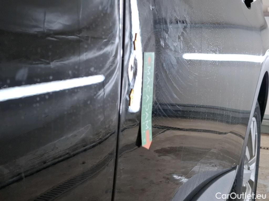  Peugeot  5008  Active Pack 1.2 PureTech 130CV BVA8 7 Sieges E6d #18