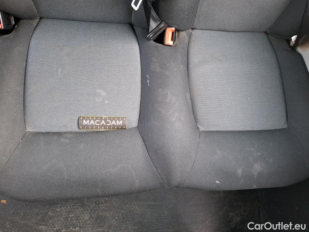  Renault  Master  III Fourgon L3H2 3 5 Grand Confort dCi 135CV BVM6 7 Sieges E6dT #84