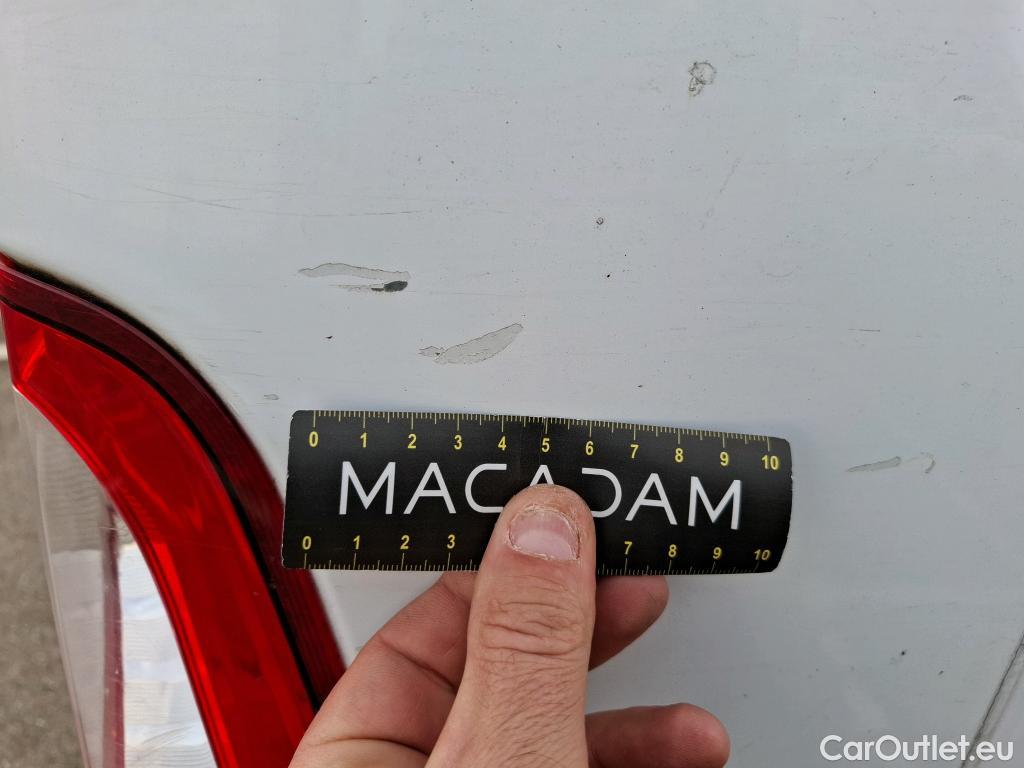  Renault  Master  III Fourgon L3H2 3 5 Grand Confort dCi 135CV BVM6 7 Sieges E6dT #75