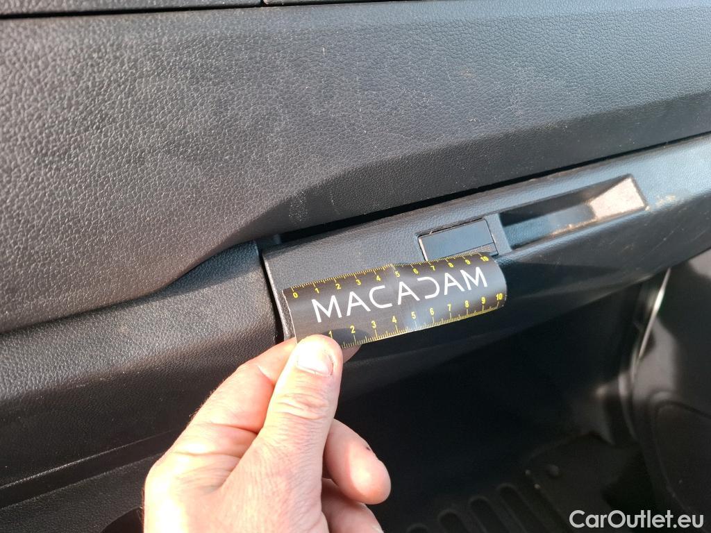  Renault  Master  III Fourgon L3H2 3 5 Grand Confort dCi 135CV BVM6 7 Sieges E6dT #93