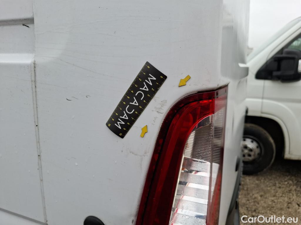  Renault  Master  III Fourgon L3H2 3 5 Grand Confort dCi 135CV BVM6 7 Sieges E6dT #40