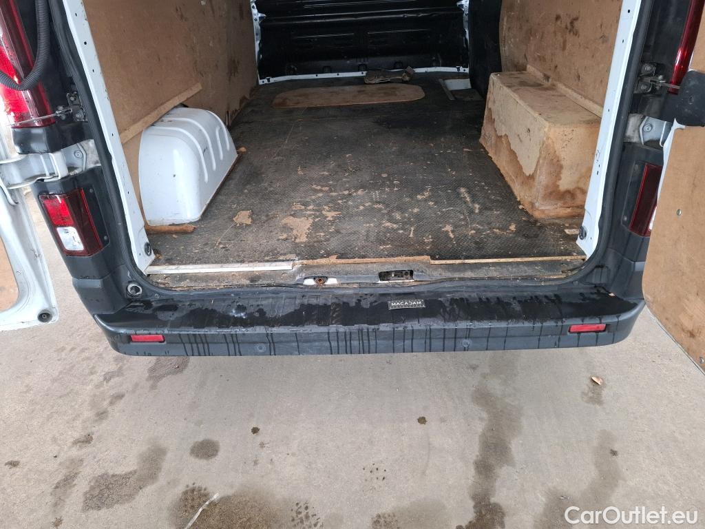  Renault  Trafic  III Fourgon L2H1 3T Confort 2.0 dCi 130CV BVM6 E6d #24