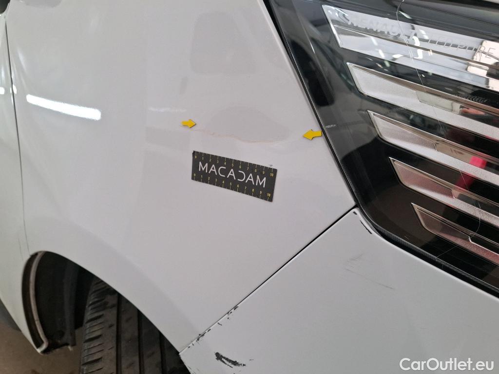  Renault  Trafic  III Fourgon L2H1 3T Confort 2.0 dCi 130CV BVM6 E6d #38